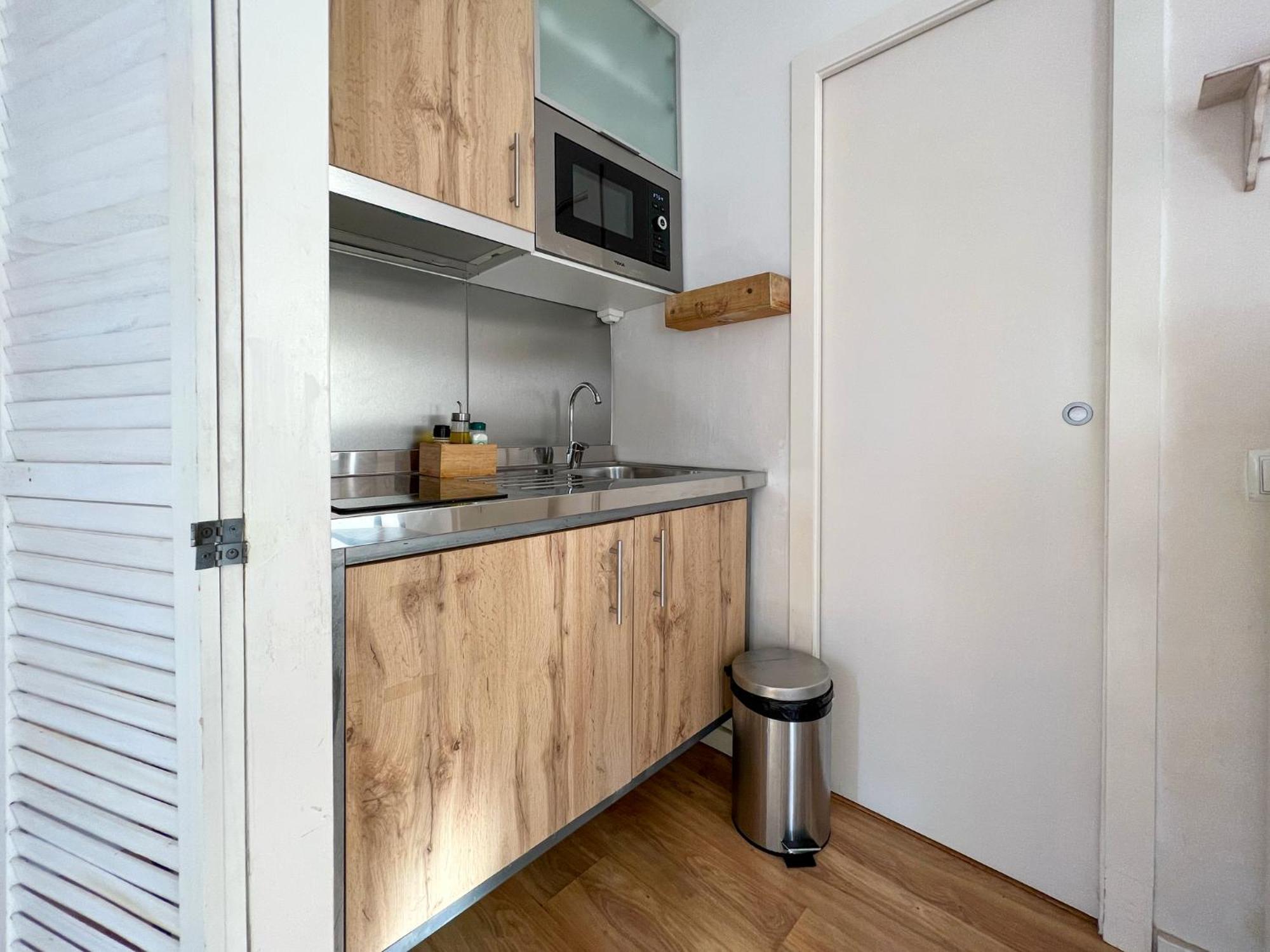 Stay U-Nique Apartments Torrent Барселона Екстериор снимка